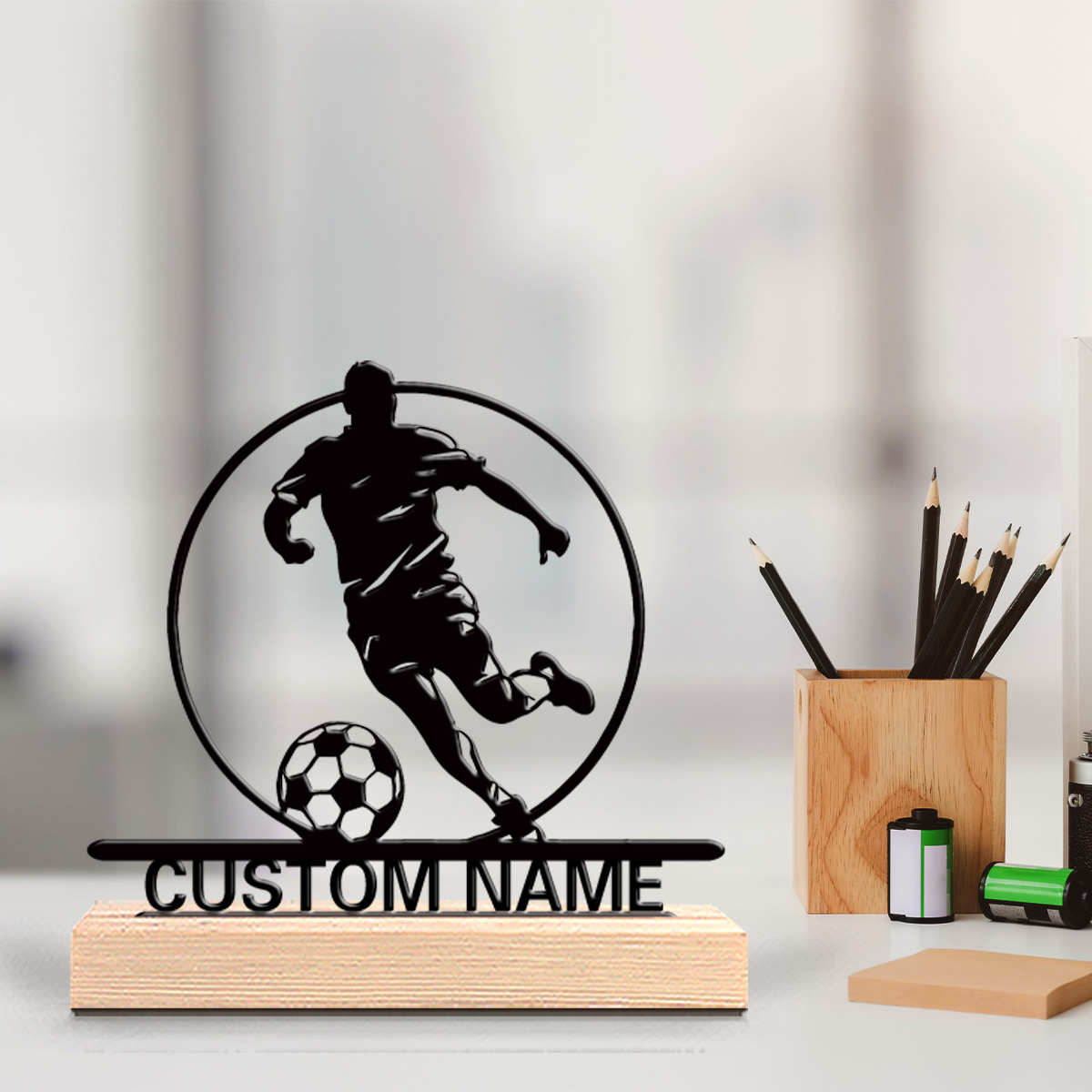 Personalized Engraved Gift - Aangepaste voetbalspeler metalen beeldje met naam,